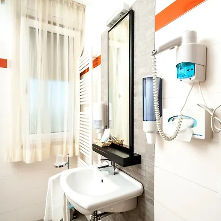 Marcella Hotel