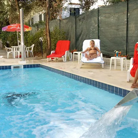 Marcella Hotel